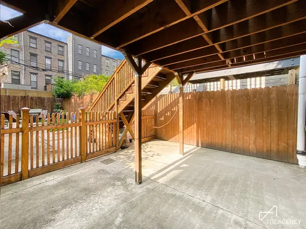 589 Putnam Ave APT 1, Brooklyn, NY 11221