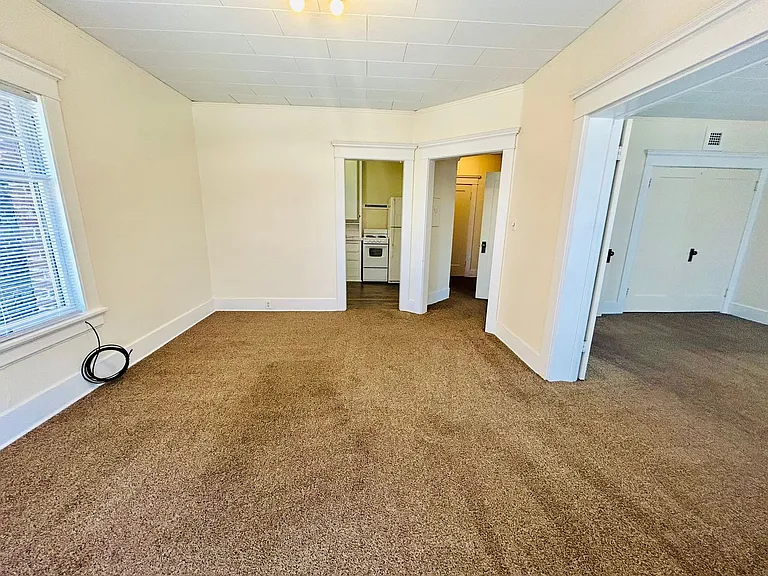 207 Yakima St — Photo 20