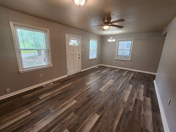 4th image of 1805 W 35th St