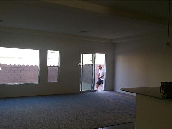 3rd image of 5900 Crown Palms Ave #0