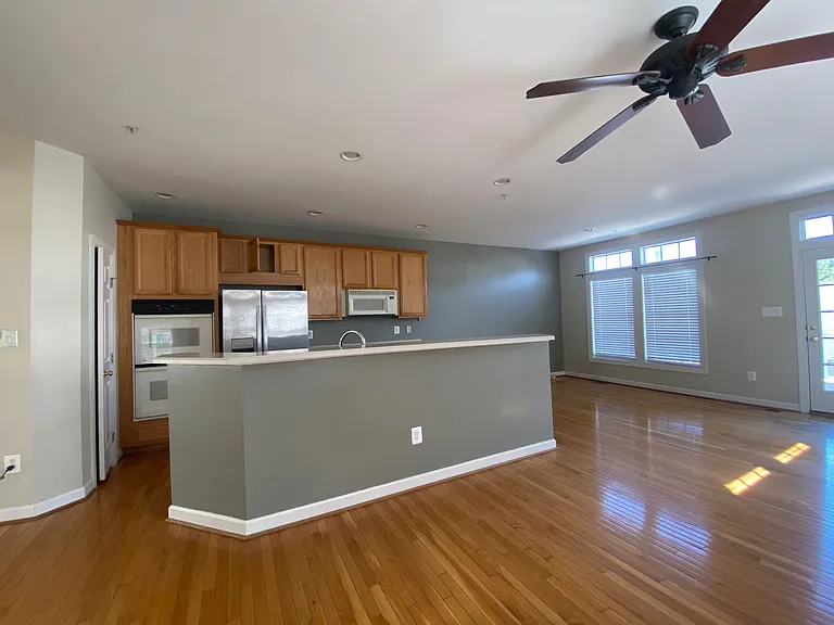 3923 Shawfield Ln — Photo 14