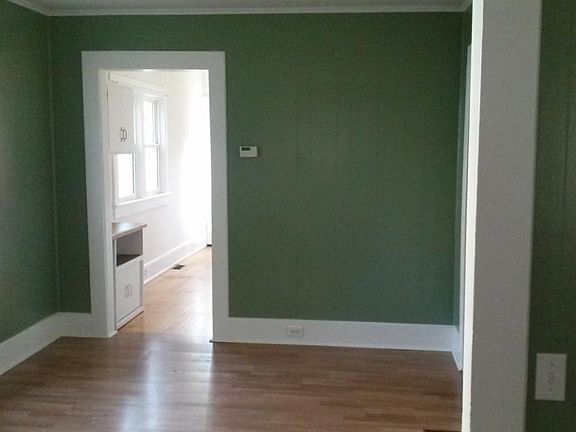 4th image of 213 Yale Ave