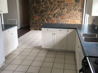 1590 S German Ln, Conway, AR 72034