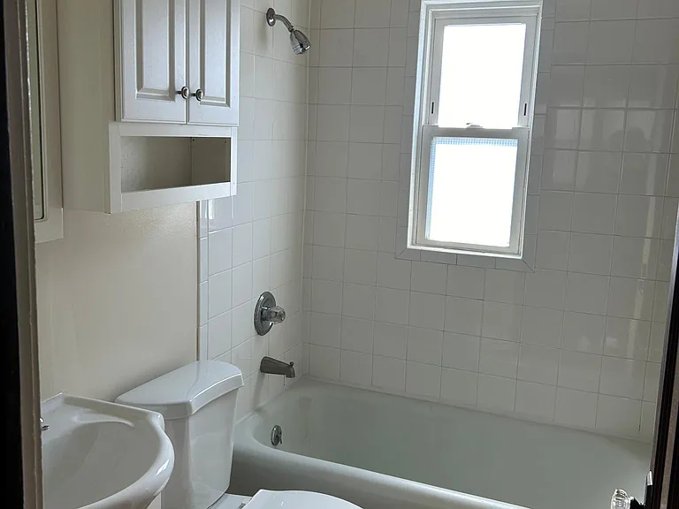 2405 Ohio Ave — Photo 6