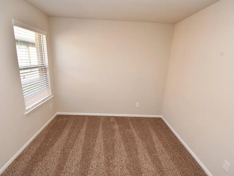 3015 Dripping Springs Ct — Photo 9