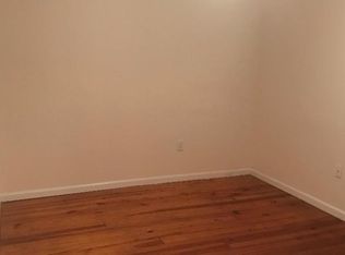 137 Calhoun St APT A, Charleston, SC 29401