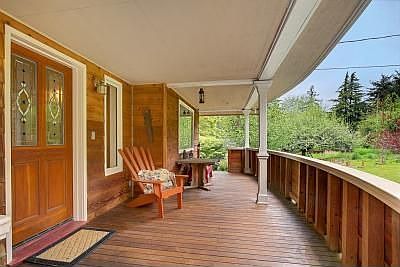 2nd image of 7834 NE 155th Pl