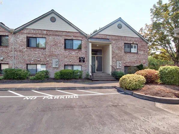 16363 SW 130th Ter APT 102, Tigard, OR 97224