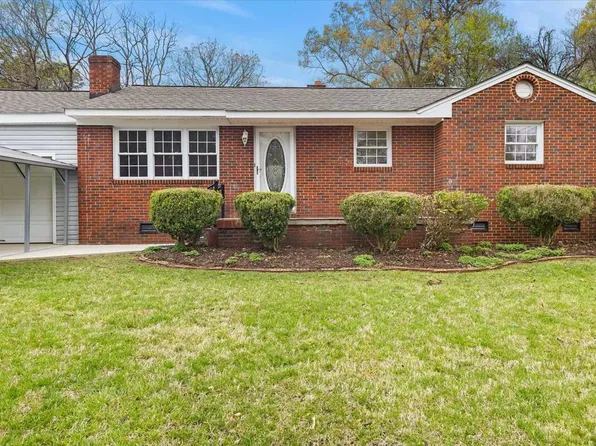 324 Dare St, Burlington, NC 27217