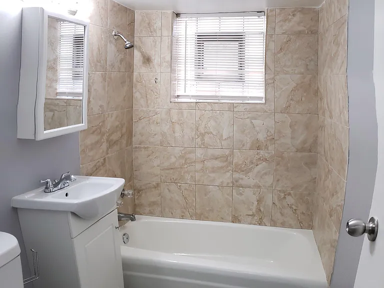 10210 Ridgeland Ave #C5 — Photo 6