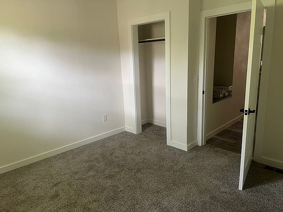 3rd image of 3202 E 20th St