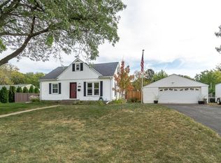 10111 3rd Ave S, Bloomington, MN 55420