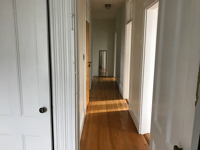 118 Inman St #3 — Photo 5