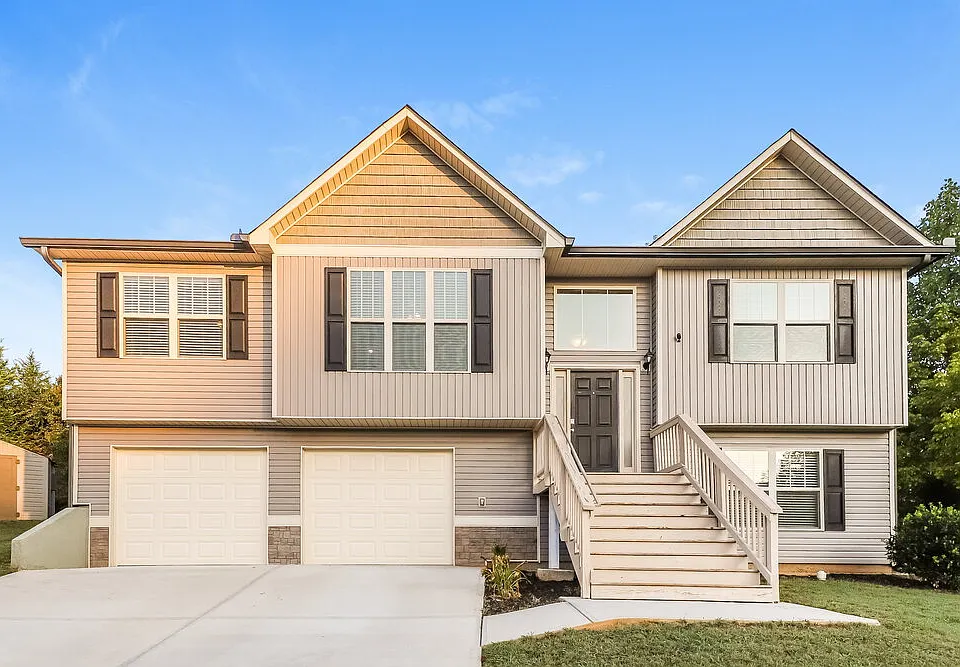 104 Skylar Ct