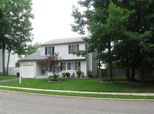 211 Pello Rd, Brick, NJ 08724