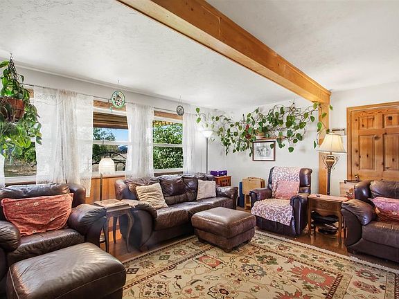 3rd image of 63475 Juniper Road