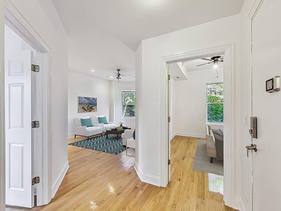 2nd image of 6120 S Greenwood Ave APT 2N