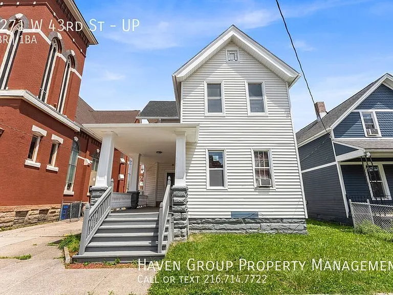 3271 W 43rd St #UP — Photo 1