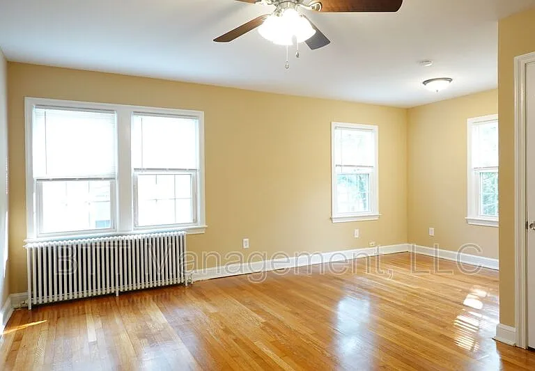 8311 Garland Ave #6 — Photo 23