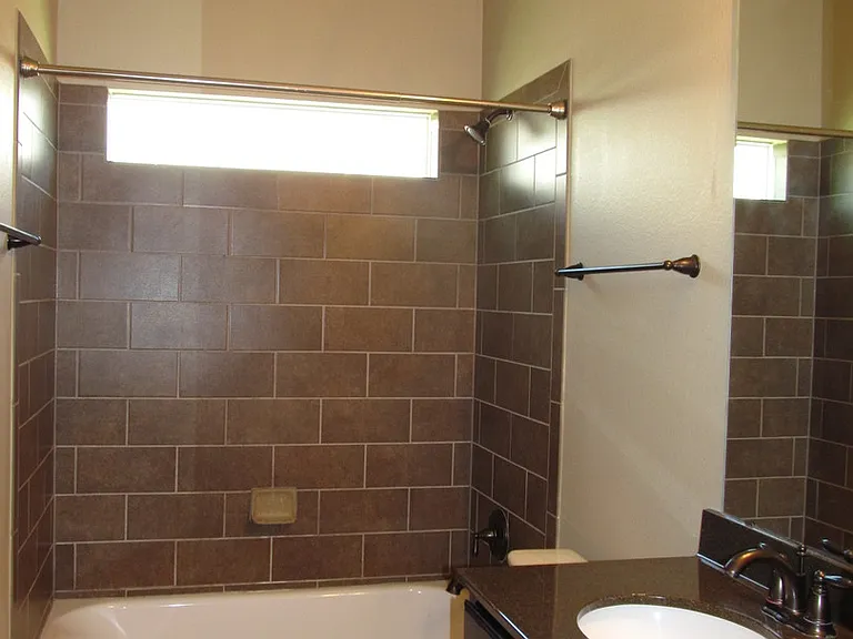 2515 Twin Ridge Ct — Photo 16