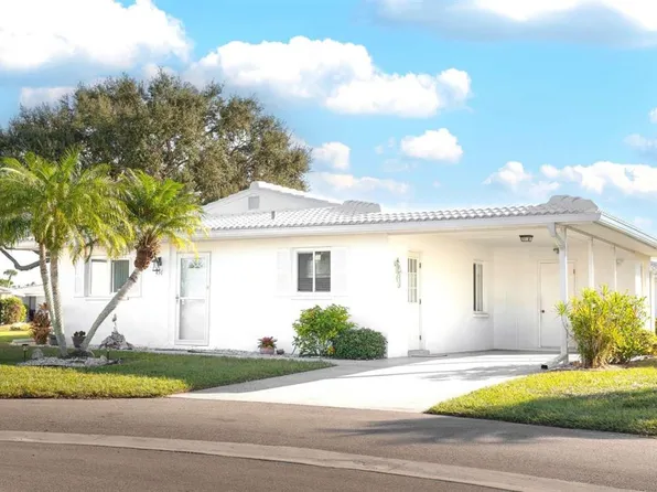 456 Circlewood Dr #L-7, Venice, FL 34293