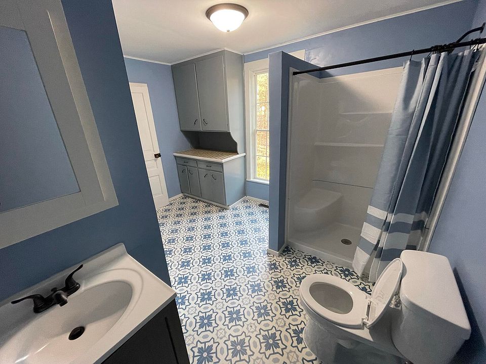 177 W Main St, Breedsville, MI 49027 Zillow