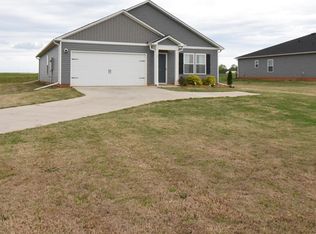 371 Ellis Ferry Rd, Gaffney, SC 29341