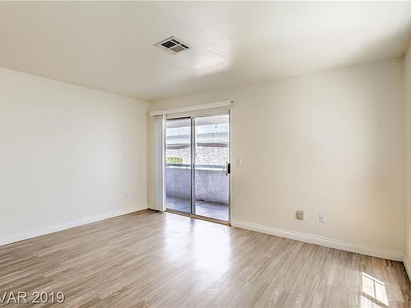 4th image of 2725 S Nellis Blvd Unit 1138