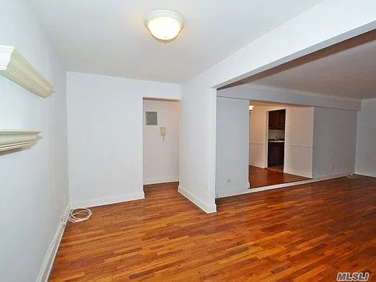 Sold by Benjamin Realty Since 1980 | media 10