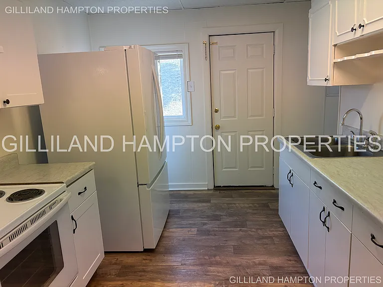 725 SW 7th St — Photo 23