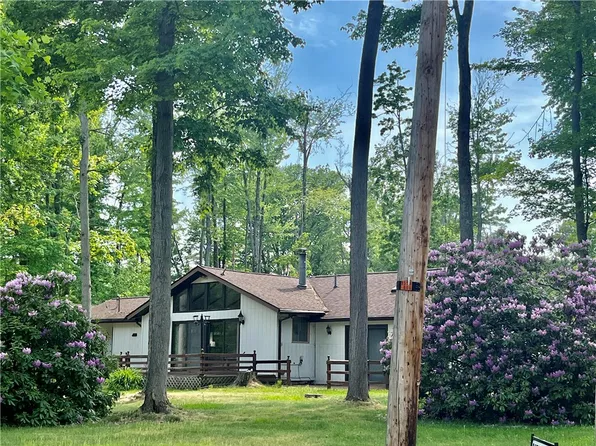 1825 Alden Ln, Linesville, PA 16424