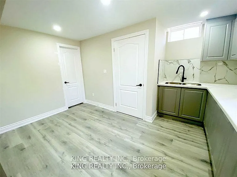 43 Hoxton Rd — Photo 10