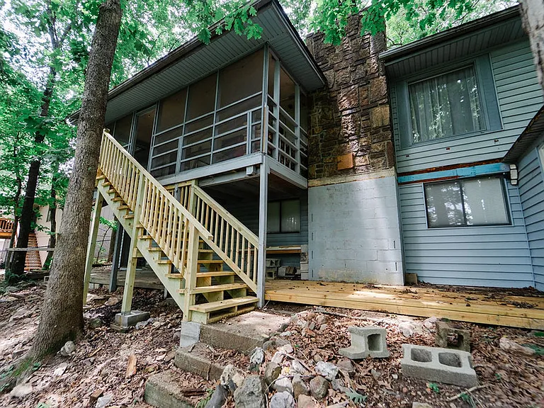 68 Sierra Dr — Photo 32