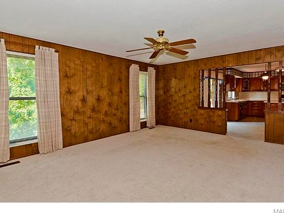 5th image of 4868 Vermilion Dr
