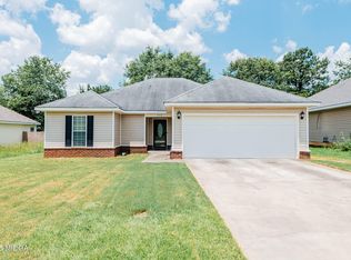 330 Hidden Creek Cir, Warner Robins, GA 31088