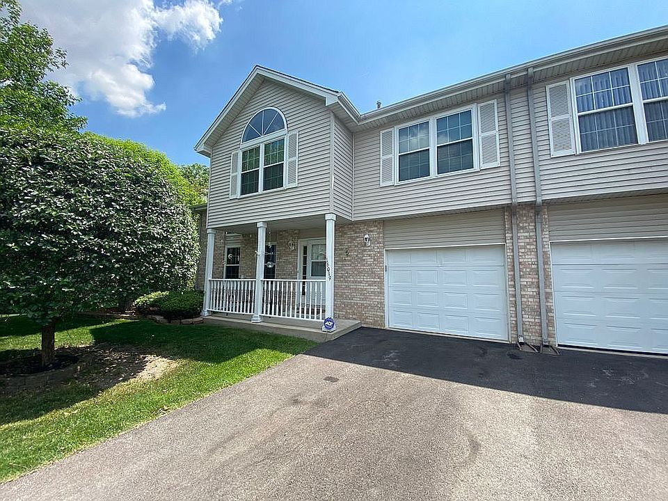 1st image of 16019 Laurel Dr