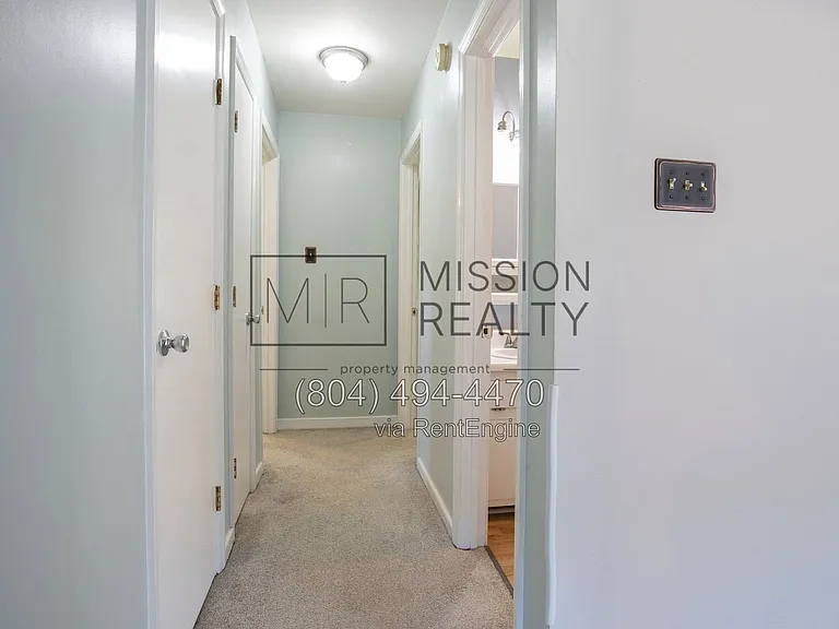 7750 Robinwood Dr — Photo 10