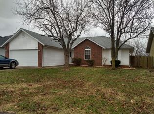 822 S Duke Ave, Springfield, MO 65802