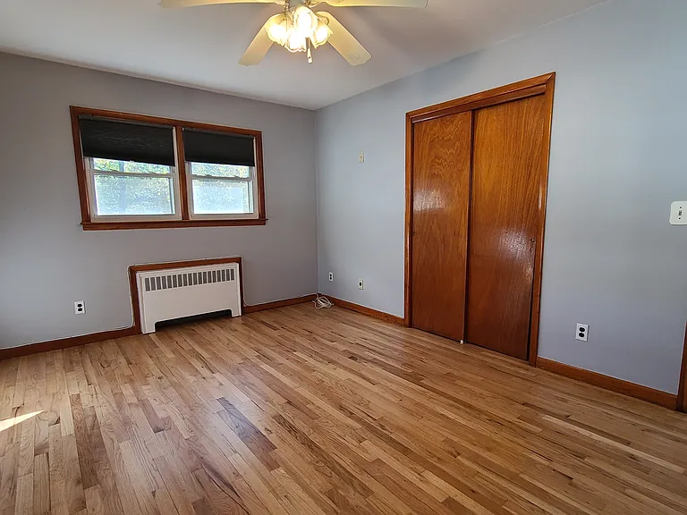 5204 Meadowview Ave #2 — Photo 8