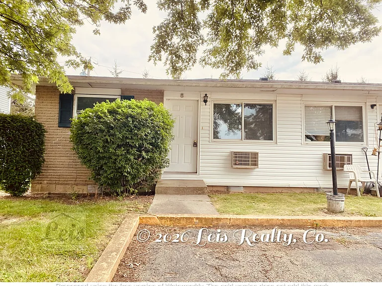 400 N Owens Dr #C — Photo 1