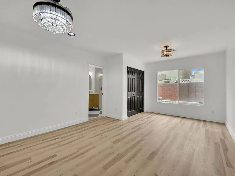 8449 Kettledrum St — Photo 3