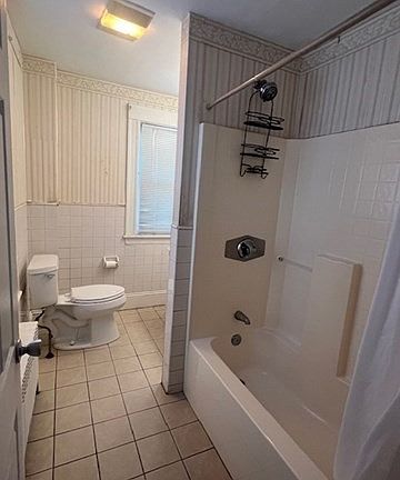 5th image of 53 Dysart St