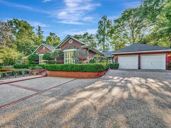 5th image of 107 Primrose Ct