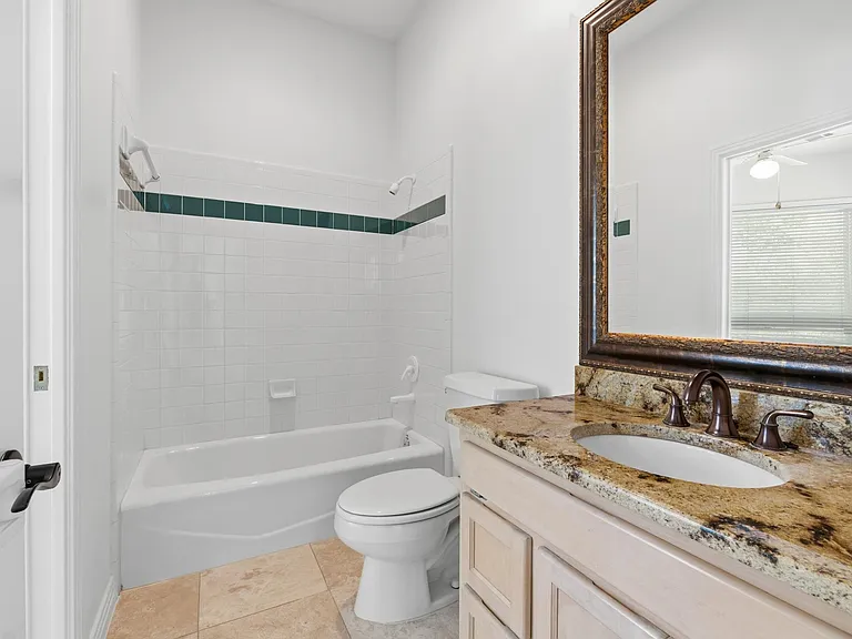 409 Beardsley Ln — Photo 26