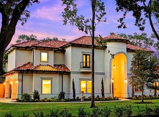 11630 Memorial Dr, Houston, TX 77024