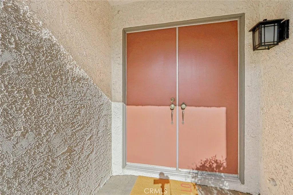 3 bed, 1404 sqft, $3,850 — Photo 4