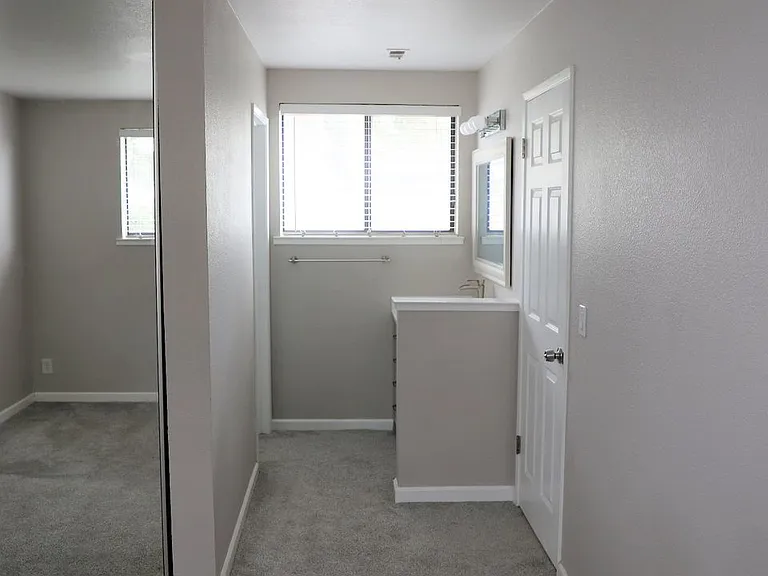 1890 Tradan Dr — Photo 16