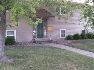 1707 Rockingham Dr APT C, Normal, IL 61761