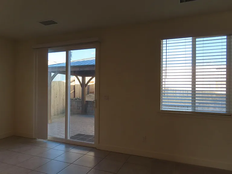 6771 Lookout Peak Dr — Photo 46