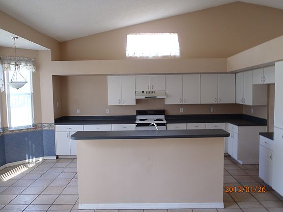 5th image of 1642 Sand Hollow Ln